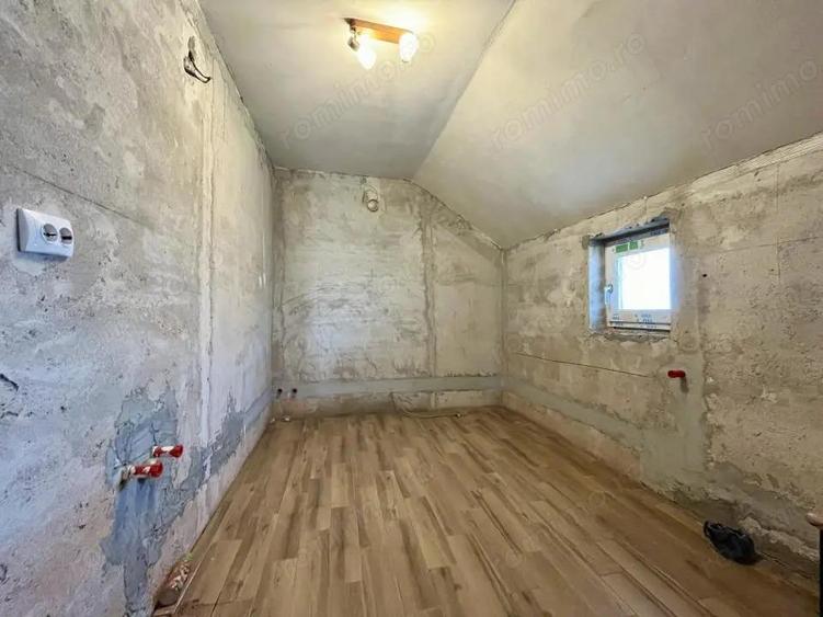 Casa 5 camere, 3 dormitoare, pre? corect - 5