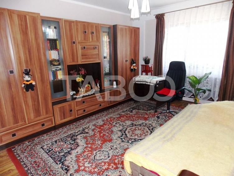 Casa individuala de vanzare 370mp 6 camere si 760mp teren Gusterita - 10