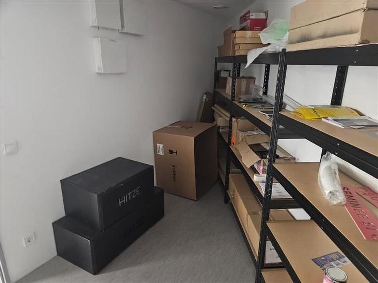 Spațiu comercial de ?nchiriat 81 mp ?pretabil showroom/magazin - 8