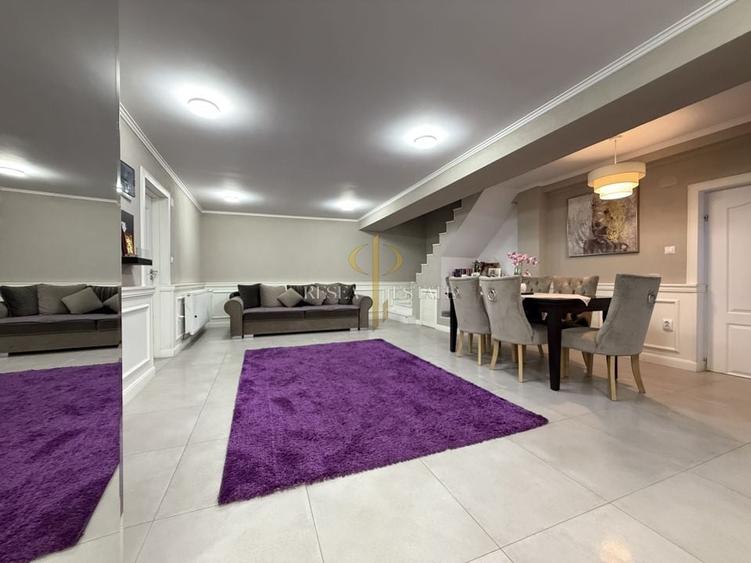 Casă spațioasă în Varias, împărțită în două unități cu acces separat - 2