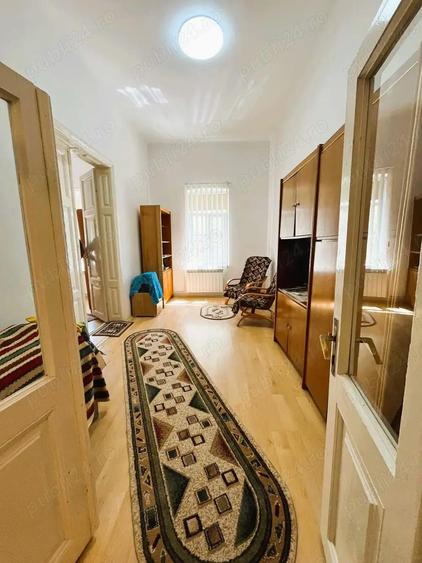 Casa spatiu centru - 8