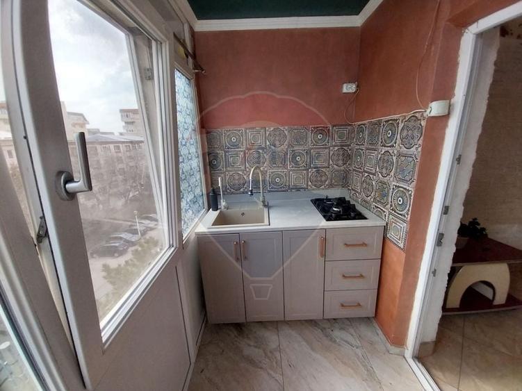 Apartament 2 camere decomandat in Rovine - Penny - 4