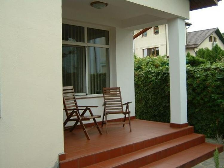 Casă cu 4 camere în Ferme - 5