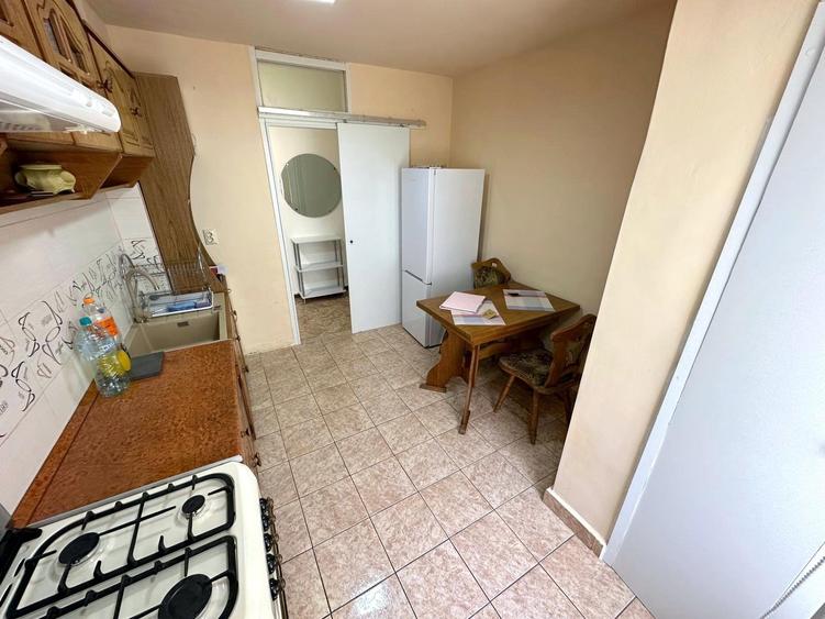 2 camere, decomandate, mobilat modern, in Marasti, pe strada Dejului - 11