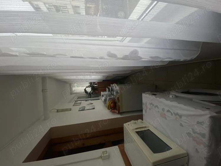 DE VANZARE: Apartament 3 camere Zarnesti - 8