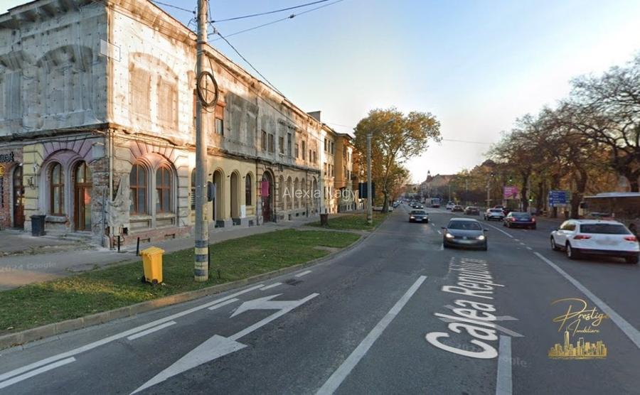 Apartament cu 3 camere decomandat, mobilat în Central