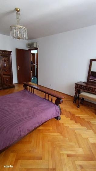 Apartament cu 4 camere în Primăverii