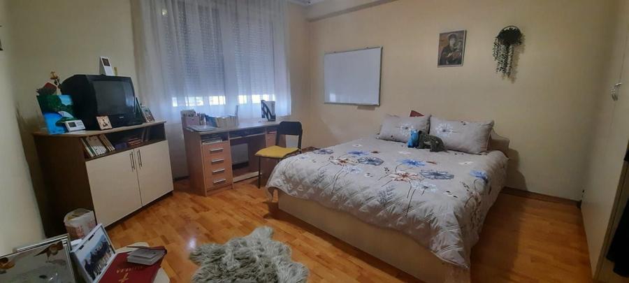 Garsonieră decomandată în Iosia