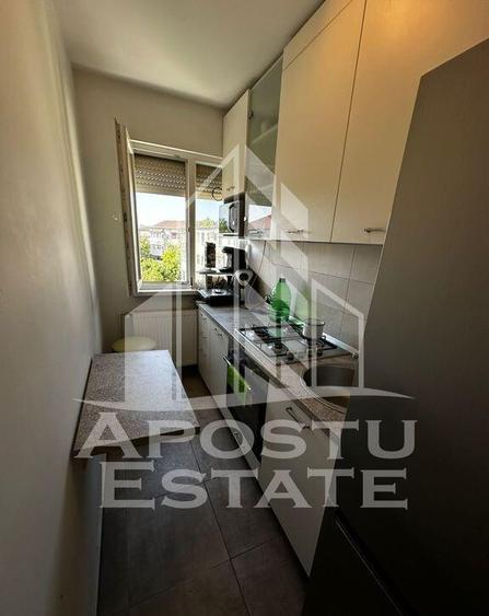 Apartament cu 2 camere, zona Spitalul Judetean - 1
