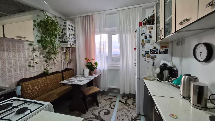 Tomis Nord - ap 3 cam, et 7/10 , centrala gaze (partial mobilat) - 10