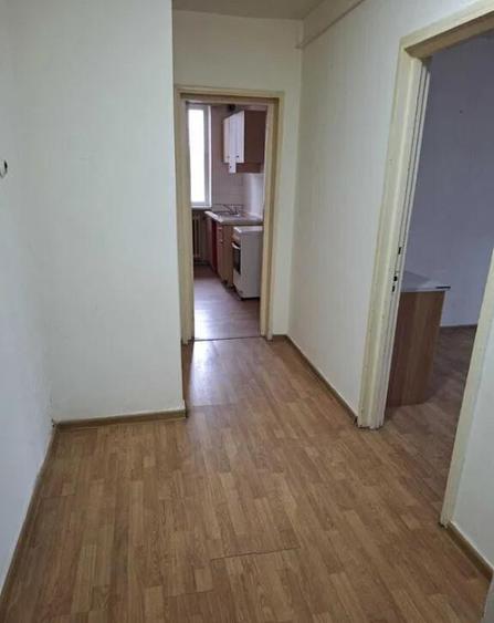 Apartament Cu 2 Camere Decomandate Zona Ultracentral - 1