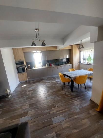 CASA  4 CAMERE |  VALU LUI TRAIAN |  178 MPC - 4