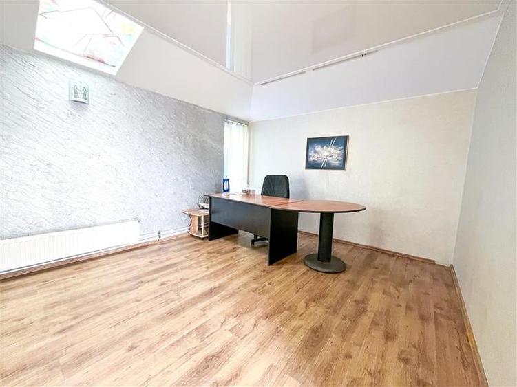 Hala & CURTE libera  SemiCENTRAL - 8