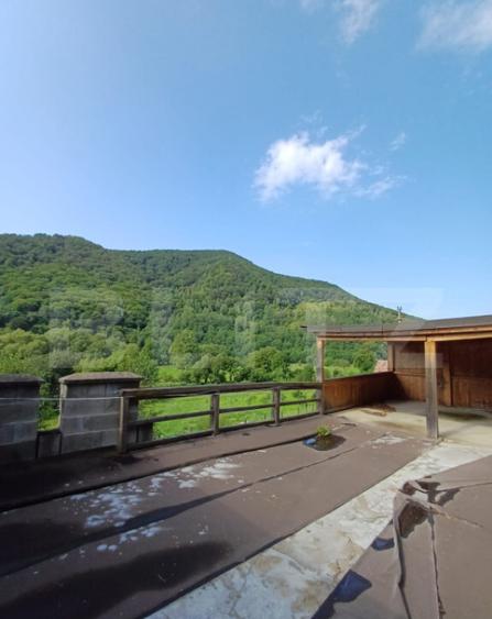 Oportunitate!!! Casa individuala la rosu, 247 mp, Teren 5000 - 9