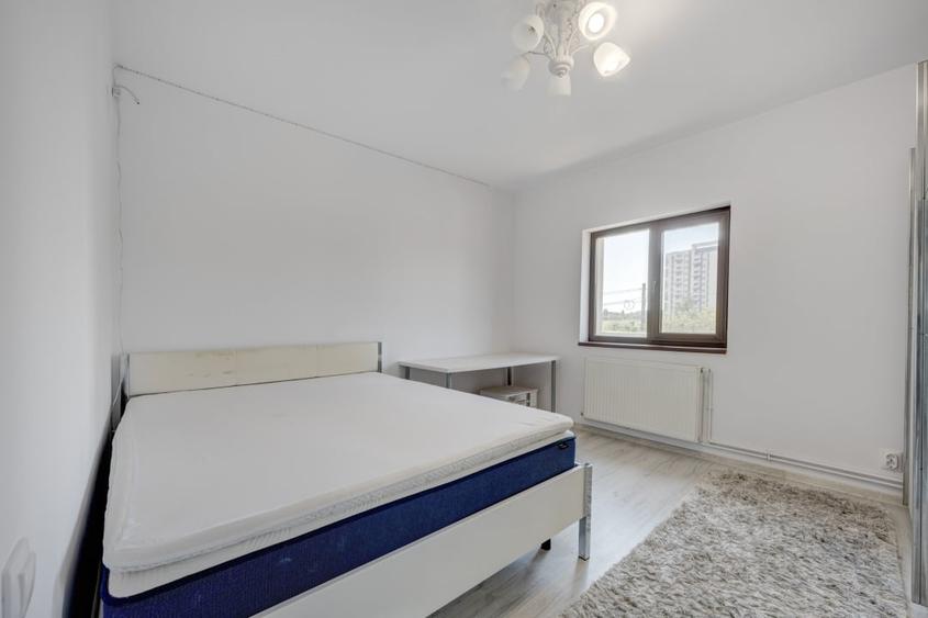 O proprietate imobiliara deosebita, formata din casa si mult teren! - 20