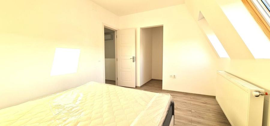 Casa semimobilata semiutilata in Cartier Izvor Tarlungeni Brasov - 12