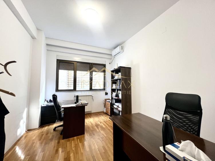 Apartament de Vanzare | 4 camere | Primaverii - 15