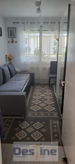 Apartament 3 camere Semidecomandat - 60mp, Etaj 4, Centrala termica - Podu Ros - 5