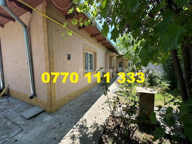 Casa cu 4 camere, zona Buzaului. Casa cu 4 camere, zona Buzaului.