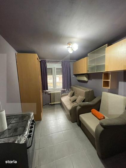 Garsoniera 12 mp, zona Medicina - 1