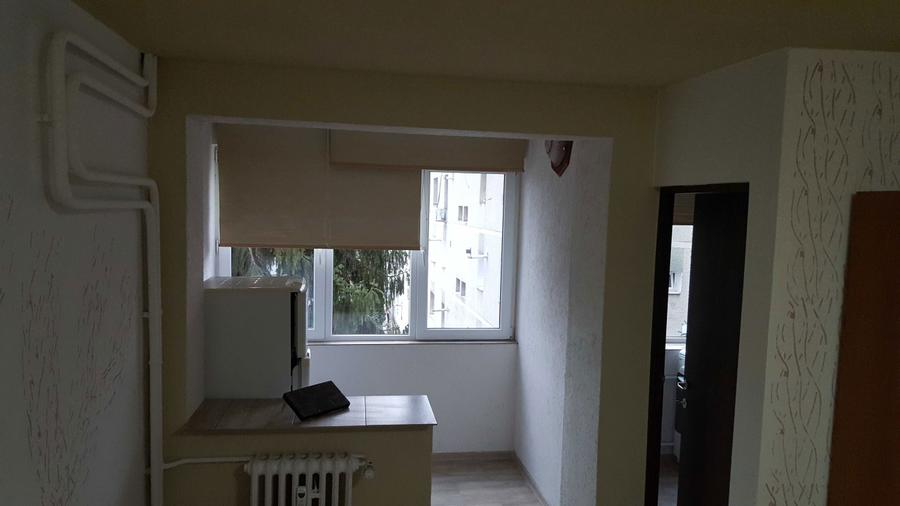 Garsoniera pentru inchiriat - 6