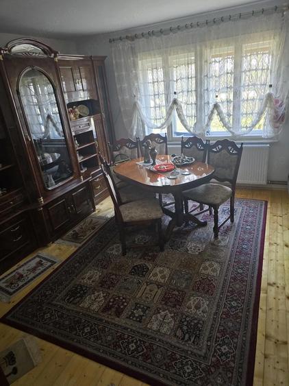 Casa 3 camere in sat Dragoesti comuna Racovita amenajata mobilata utilata pozitie excelenta - 8