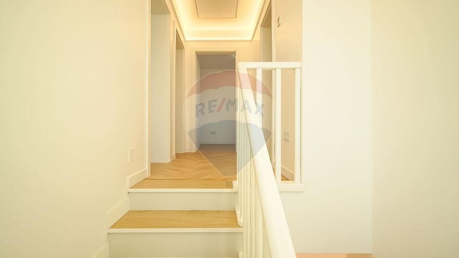 Casă smart finisaje premium, 700 mp teren Cartier Izvor | Comision 0 - 19