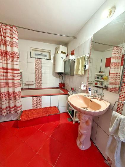 Casa pe parter | 4 camere | Teren 926mp | Asfalt - 10