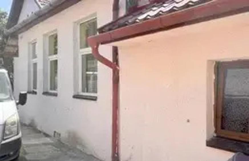 Casa pentru vanzare cu 2 394 mp. teren aferent, in comuna Savadisla,sat Vlaha,nr.378,jud.Cluj - 1