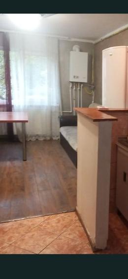 Garsoniera Tractorul- langa Coresi Mall  - 3