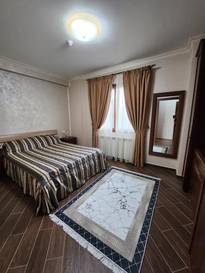Apartament 3 camere 2 bai intrare Mamaia pe partea cu marea Mobilat utilat Lux - 2