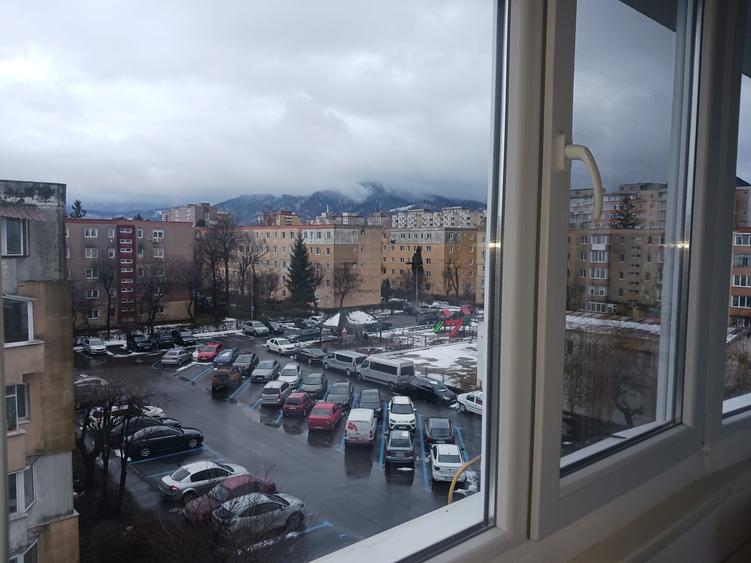 Apartament cu 2 camere situat in Florilor, balcon, 41,90 mp, izolat exterior! - 2