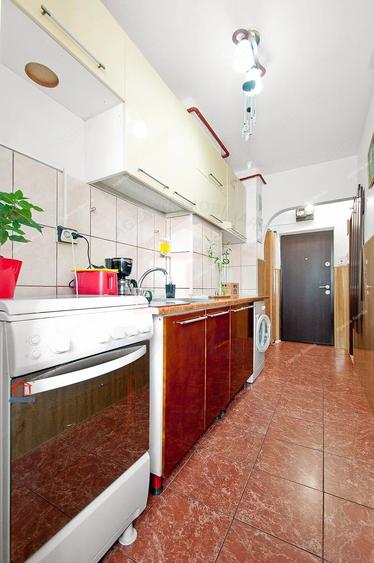 Apartament cu 2 camere decomandat în Micro 19