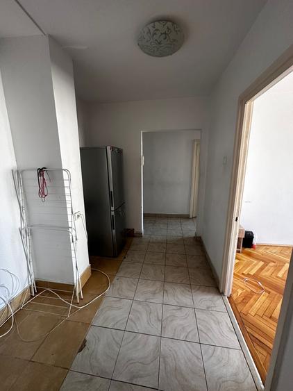 Apartament cu 4 camere, zona Alexandru cel Bun - 8