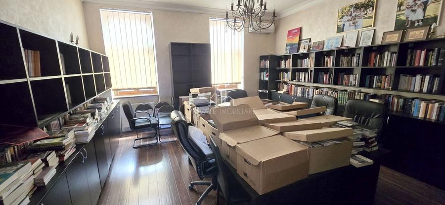 Cladire Birouri 200 Mp De Vanzare, Str Mihail Kogalniceanu,  Central - 2