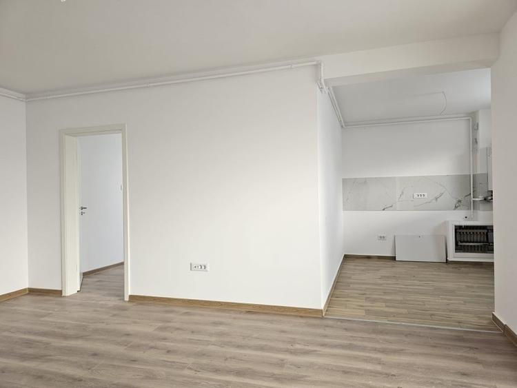 Apartament cu trei camere in vila, Primaverii, Sanpetru - 4