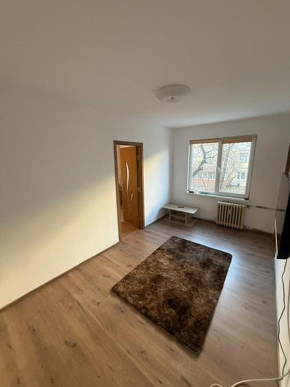 Apartament la pret de GARSONIERA - 2