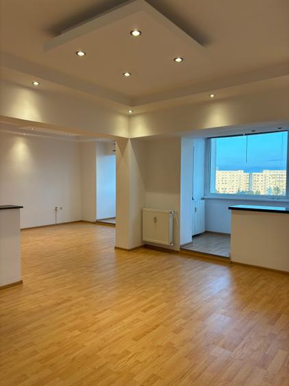 DECEBAL,duplex superb in centrul capitalei,imobil monolit 6+7/8,metrou,parcare - 2