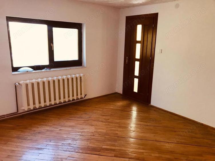 Proprietar Inchiriez casa pentru birouri, muncitori, sau locuit in zona Badea Cartan - 9