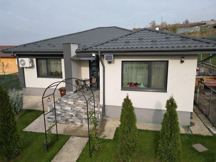 Vind casa in Tomesti deal ,o statie dupa primarie ,construita de proprietar! - 4