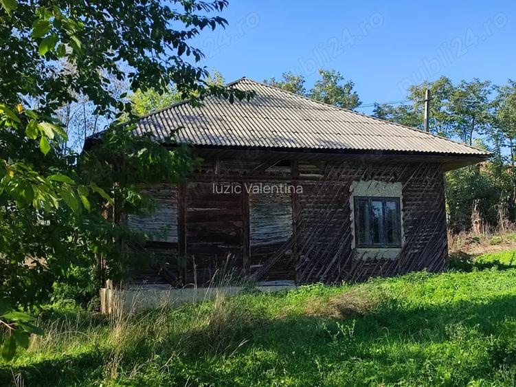 Vand casa cu teren, localitatea Horodniceni, jude?ul Suceava