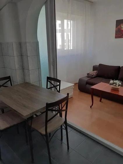 Apartament cu 2 camere decomandat în Tomis Nord