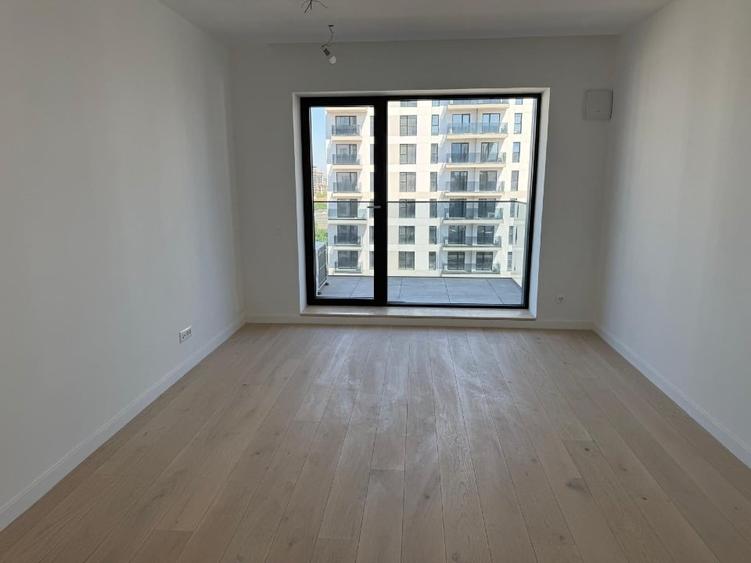 Apartament cu 2 camere decomandat în Aviației
