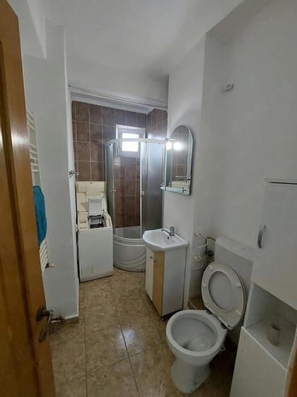 Garsonieră decomandată în Circumvalațiunii