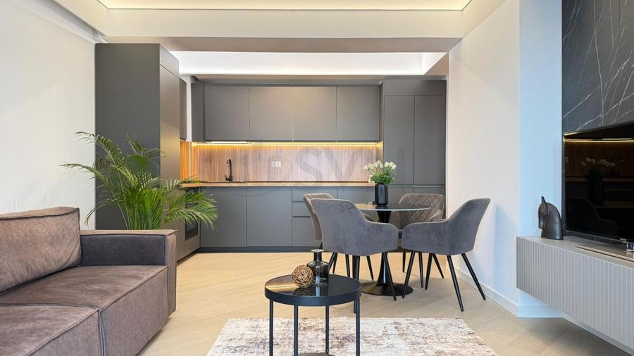 Apartament cu 2 camere decomandat în Pipera