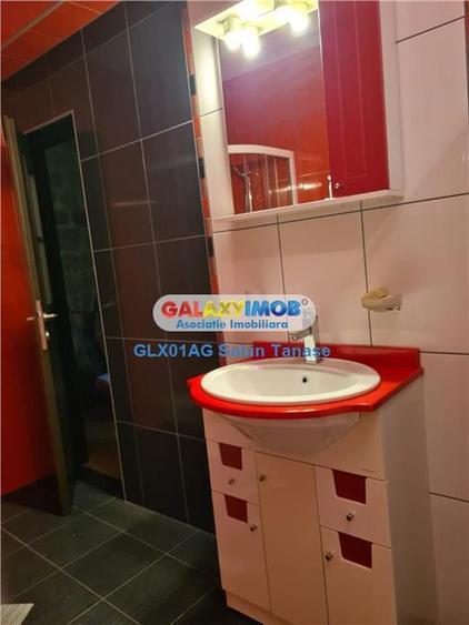 Casă cu 3 camere cu Teren 300 Mp în Central
