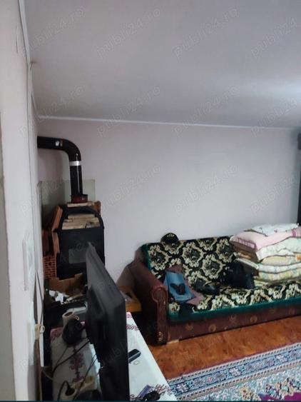 Casă cu 2 camere în Central