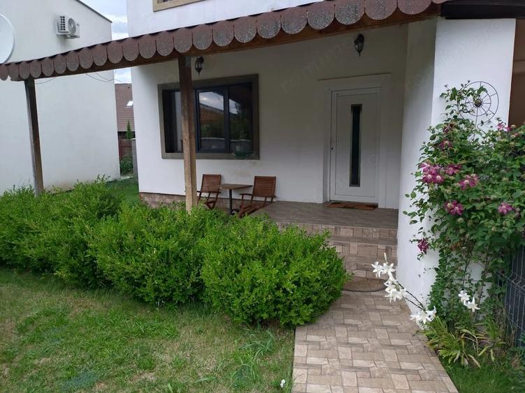 Casă cu 3 camere cu Teren 306 Mp în Central