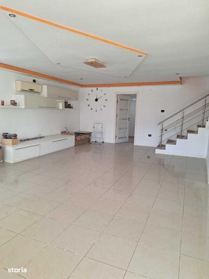 Casă cu 4 camere în Bogonos