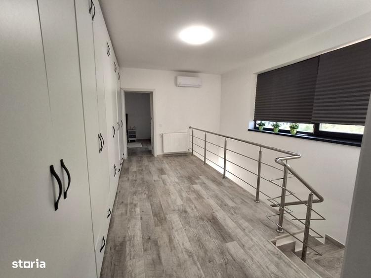 Casă cu 3 camere în Central